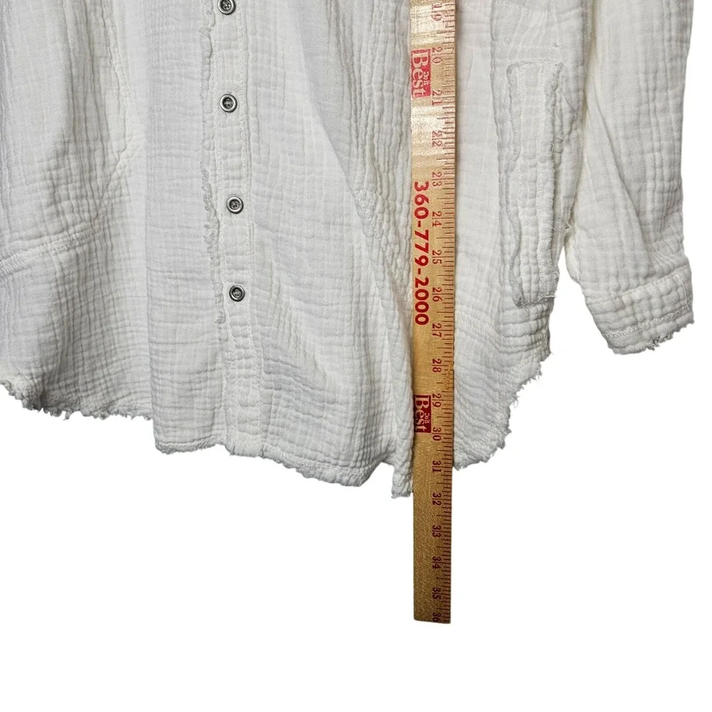 We The Free People Tunic Top XS White Long Sleeve Button Frayed‎ Gauzy Oversized - Picture 8 of 10